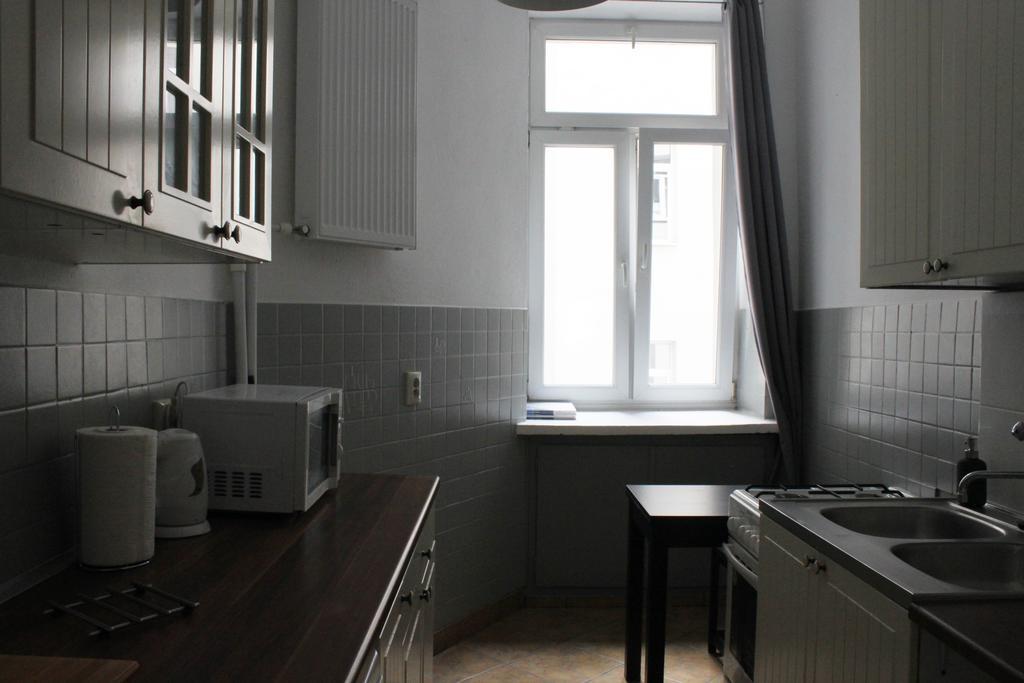 Noctis Apartment Chmielna Варшава Экстерьер фото